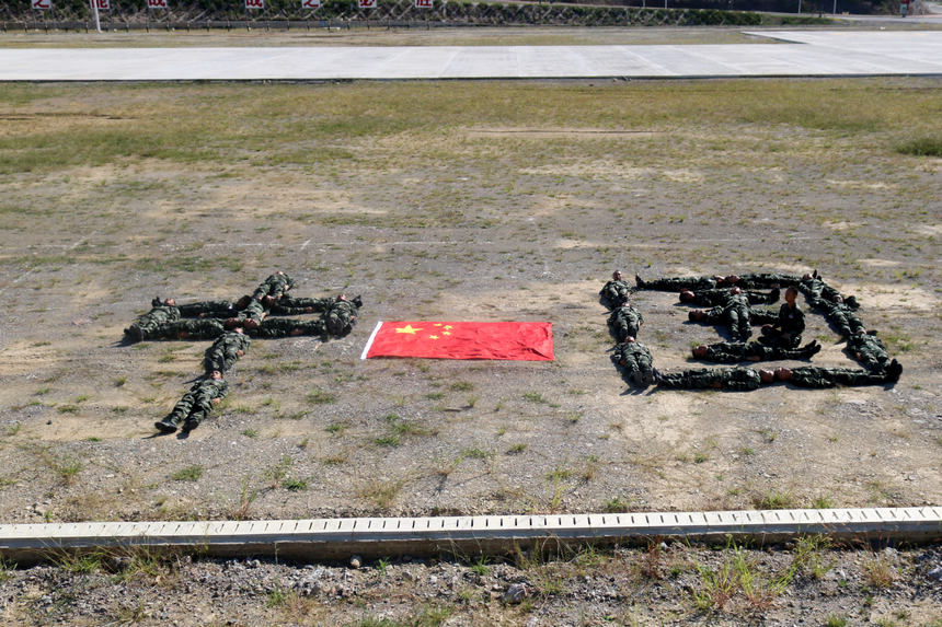 ±[Ї֘ףĸHտ옷ʷz