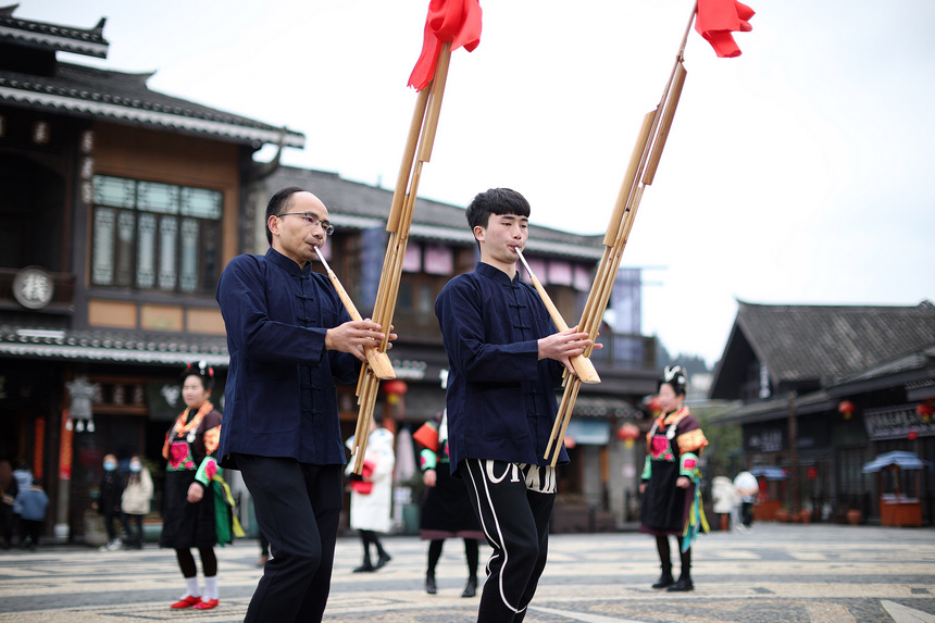 213Fʡǭ|嶱ݵկhf_СʢbͬڴJ