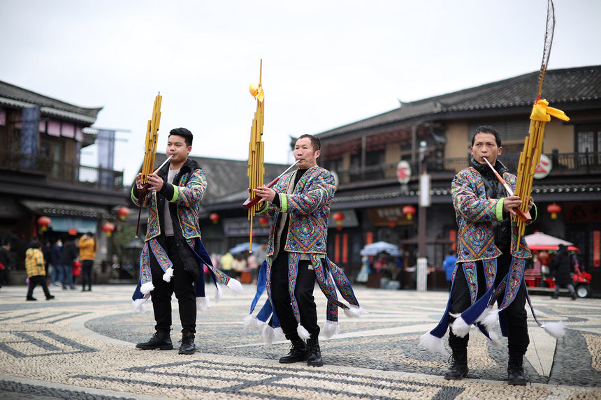 213Fʡǭ|嶱ݵկhf_СʢbͬڴJ