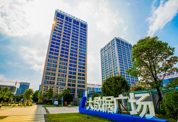 �Fꖇ��Ҹ��^�󔵓��V�����Fꖸ��^���������D