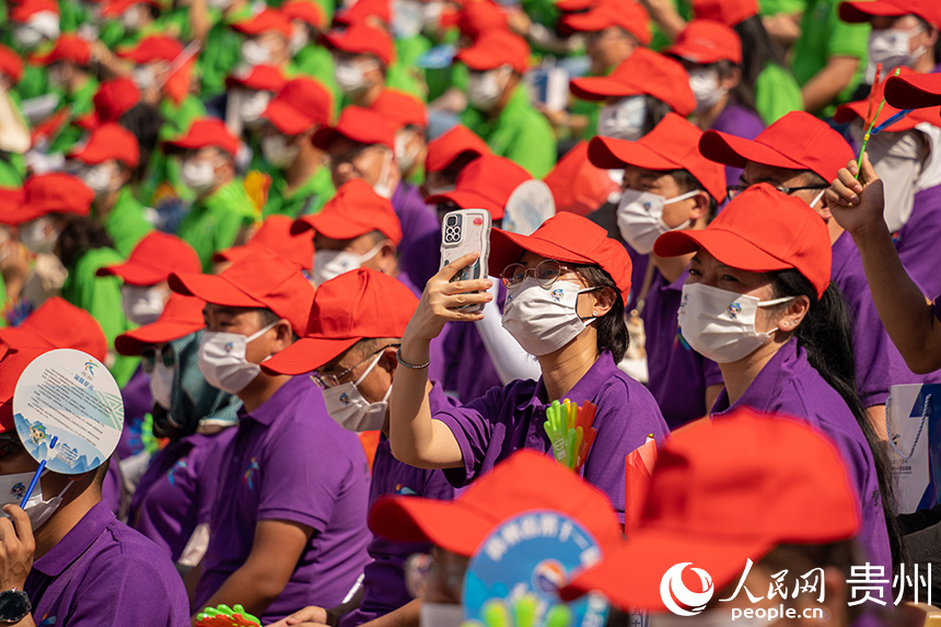 開幕式現場。人民網 涂敏攝