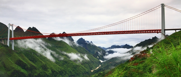 壩陵河大橋。