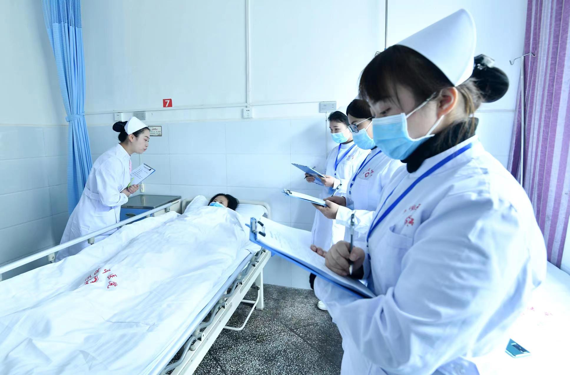 平壩區舉辦首屆中醫藥系統技能競賽。