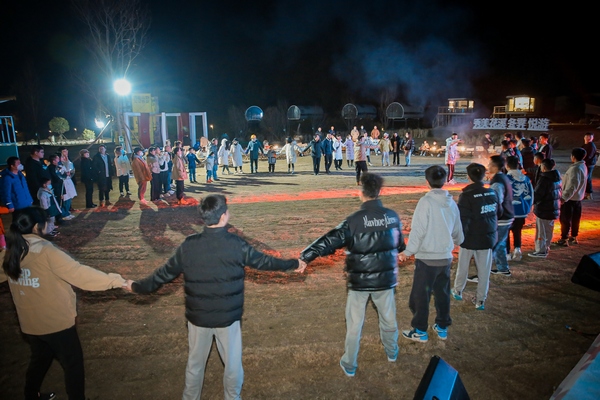 中鐵紅巖溪谷營地。張靜思攝