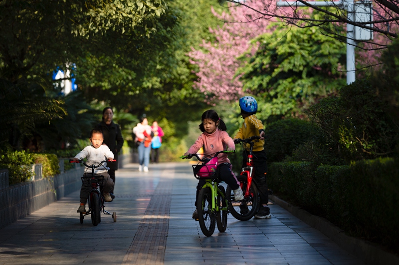 春到凱里(姚祖銀 攝)