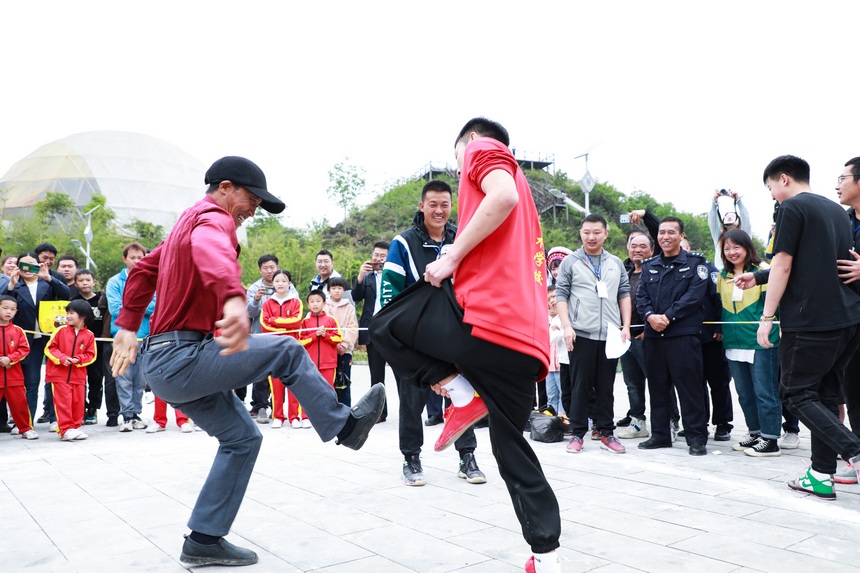 精彩紛呈的民俗活動。