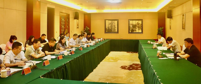 座談會現場。