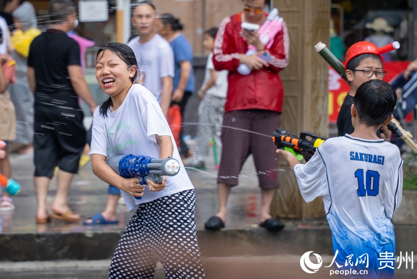 11 2023德江癸卯年六月六“水龍節”現場。人民網記者 涂敏 攝