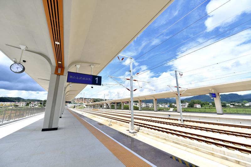 獨山東站。胡志強攝