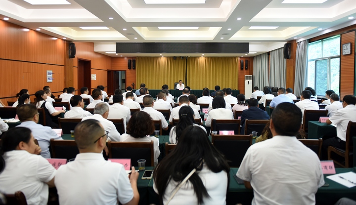 平壩區鞏固拓展脫貧攻堅成果同鄉村振興有效銜接工作調度會召開。