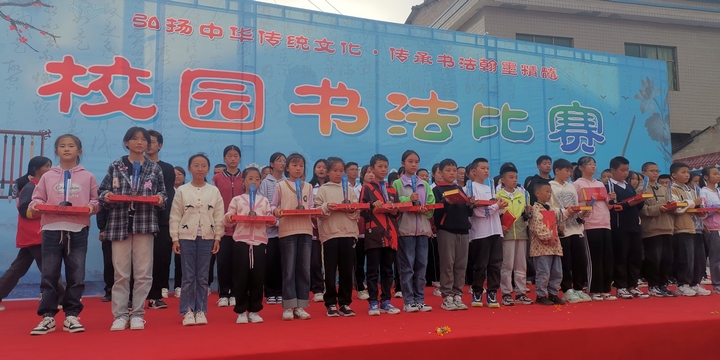 合影留念。