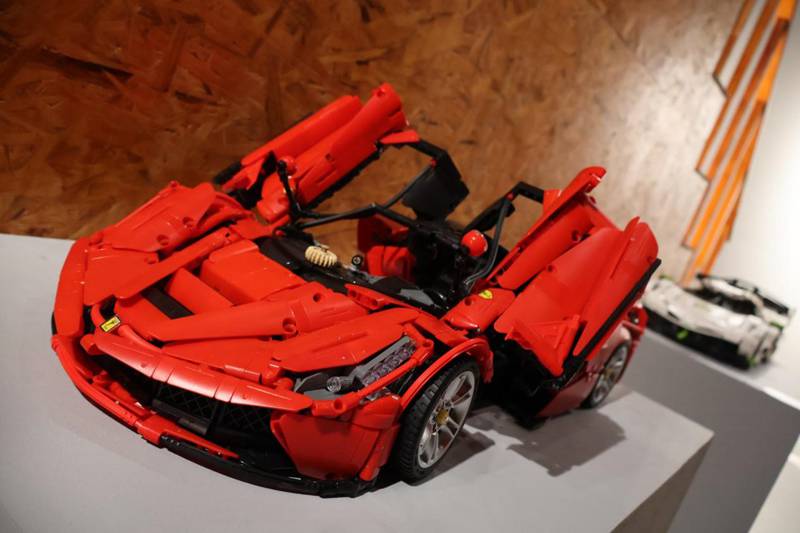 展出的積木展品。中國鐵建地產貴州公司供圖