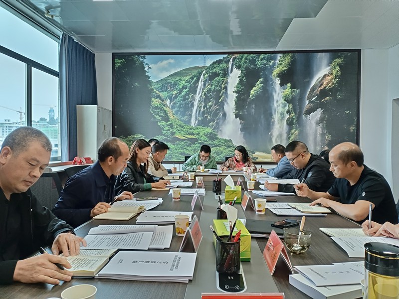 1、加強政策學習。