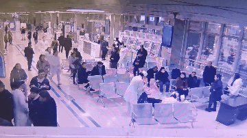 3名醫生趕來。