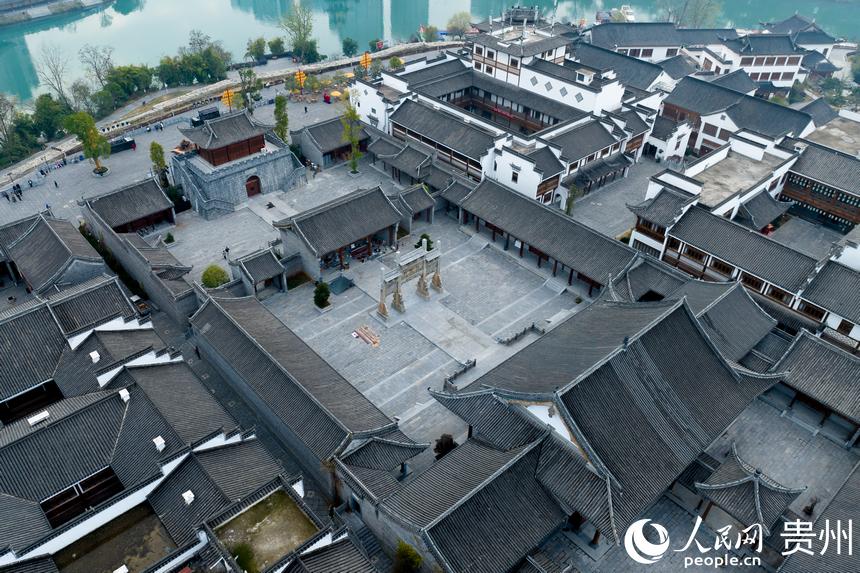 航拍中南門古城。人民網記者 涂敏攝