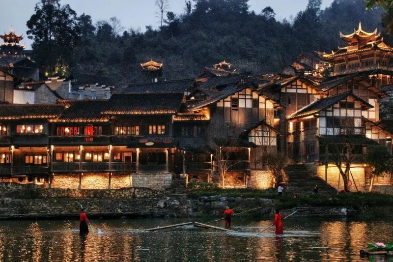 烏江寨夜景。貴州省文化和旅游廳供圖