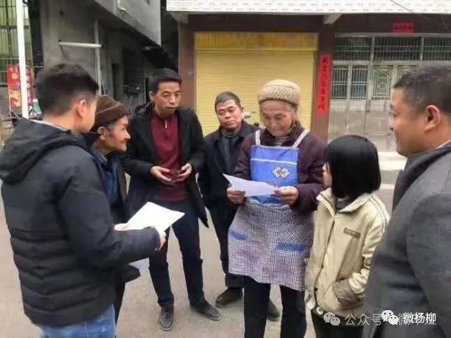 引導群眾不參與、不操辦違規酒席。