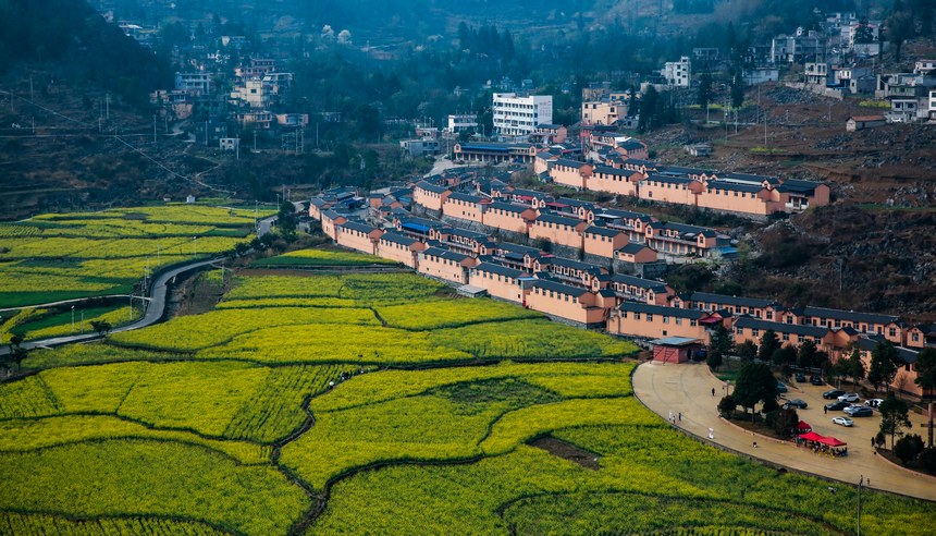 3月18日拍攝的水城區陡箐鎮梅子關村一角。