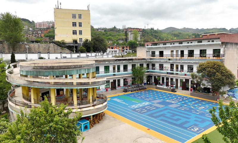 (3)清鎮市新店鎮東風幼兒園。代勝強 攝