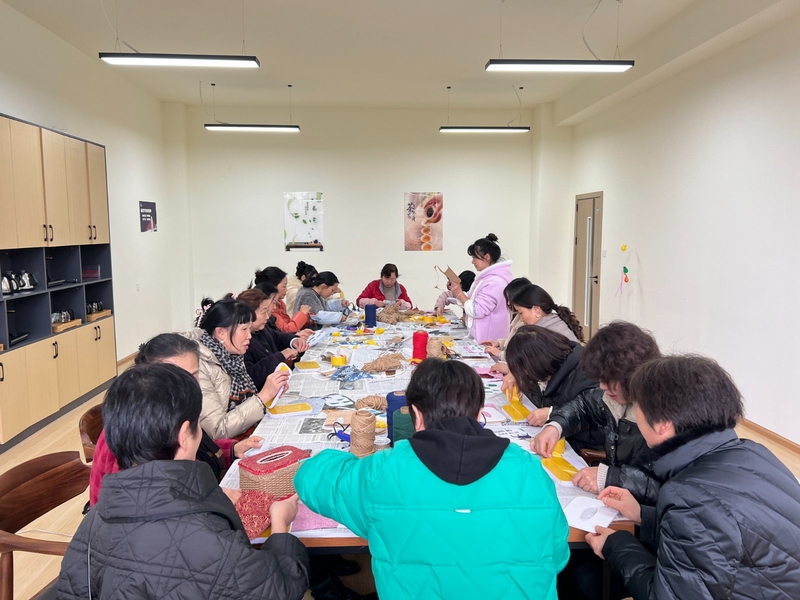 該文化站設置書畫培訓室、茶（花）道培訓室、傳統文化培訓室、多功能活動廳等17個功能室 修文縣融媒體中心姜繼恒 攝