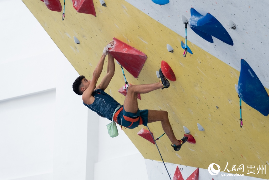 2024國際攀聯世界青年攀巖錦標賽比賽現場。人民網記者 涂敏攝