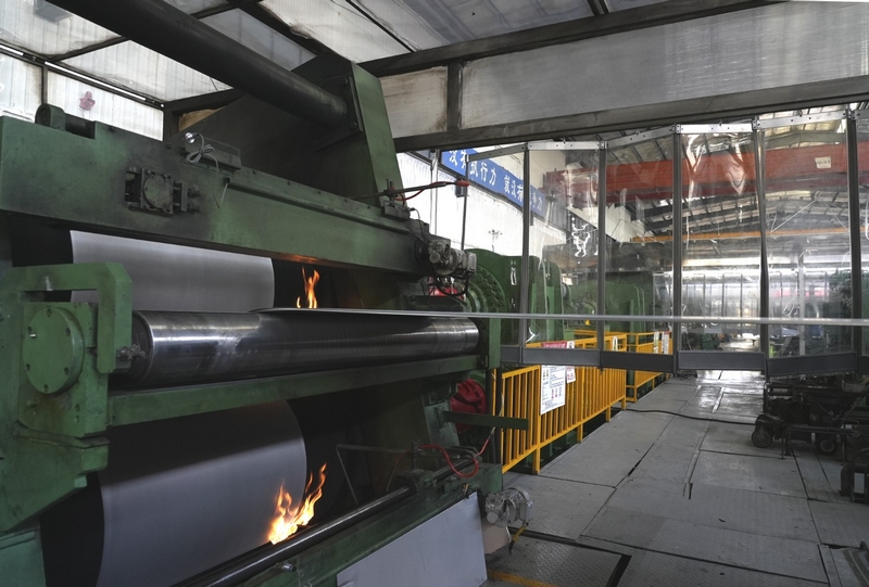 貴州高精板帶箔科技有限公司的各條生產線“火力全開”。李錦明 攝