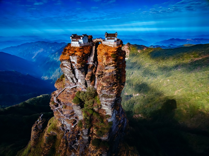 天空之城。黃文斌攝