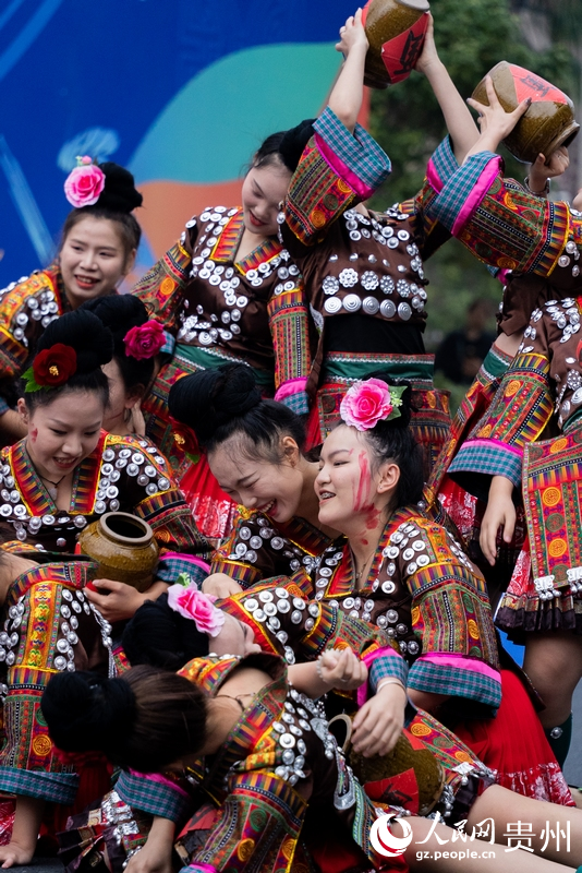 活動現場民俗文化展演。人民網記者 涂敏攝