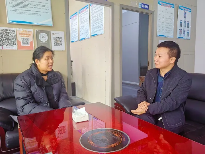 了解企業困難。