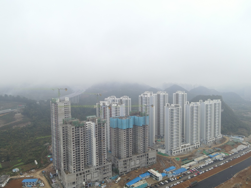 貴陽觀山湖區朱昌片區棚戶區城中村改造安置房現場。