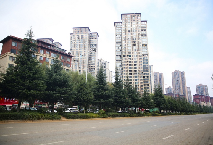 威寧縣城新型城鎮化建設一角。