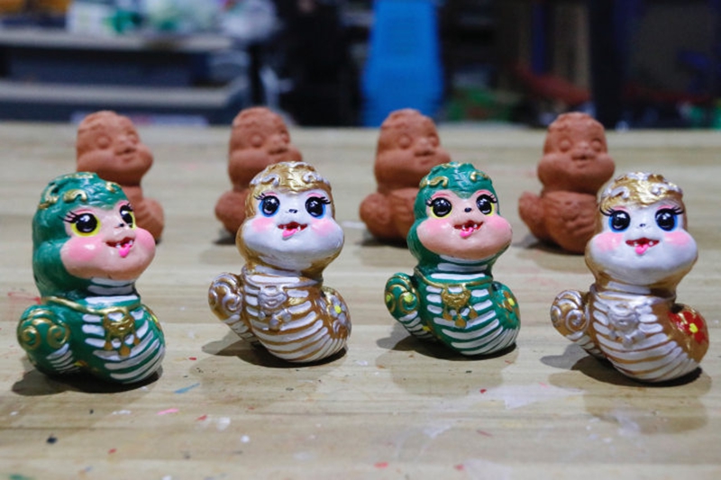 1、蛇寶 。 程建平攝