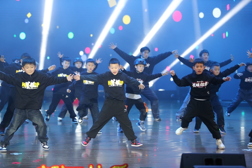 少兒春晚現場。