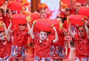 赫章萌娃齊聚！2025少兒春晚嗨翻蛇年