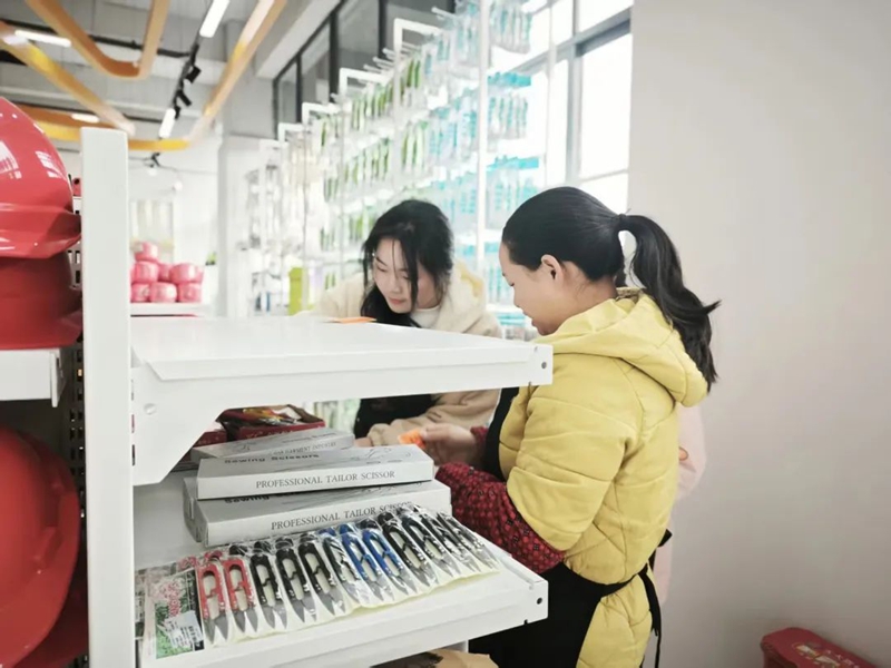 “貨郎先生”帶我上班啦。