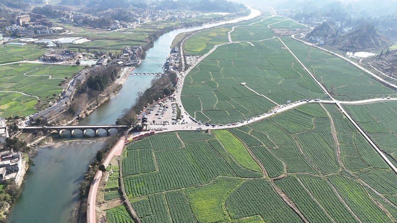 金海雪山景區。