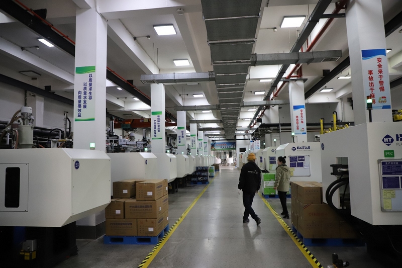 修文企業：加足馬力促生產 乘借“東風”謀發展。