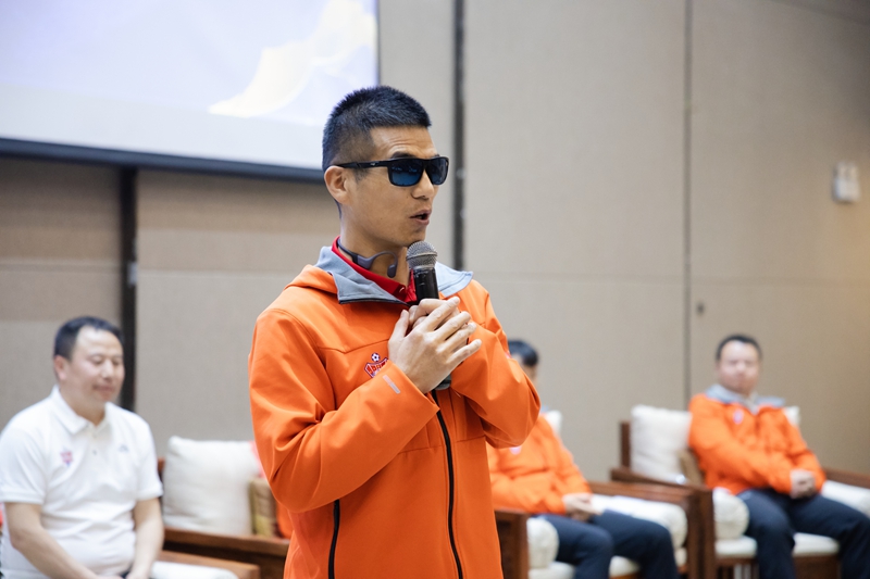 張洪。劉湘陽攝