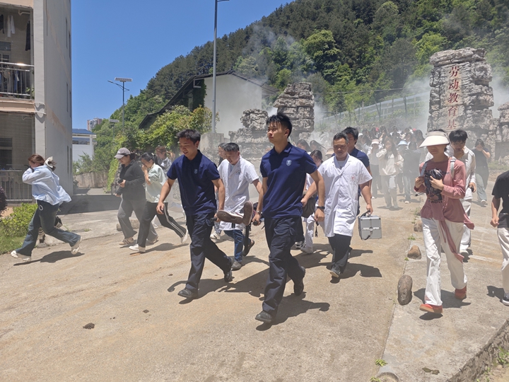 應急演練現場。