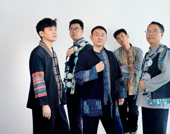 圖為黔東鬼才團。