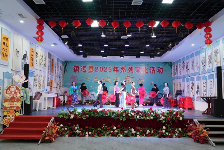 群眾開展文化活動。