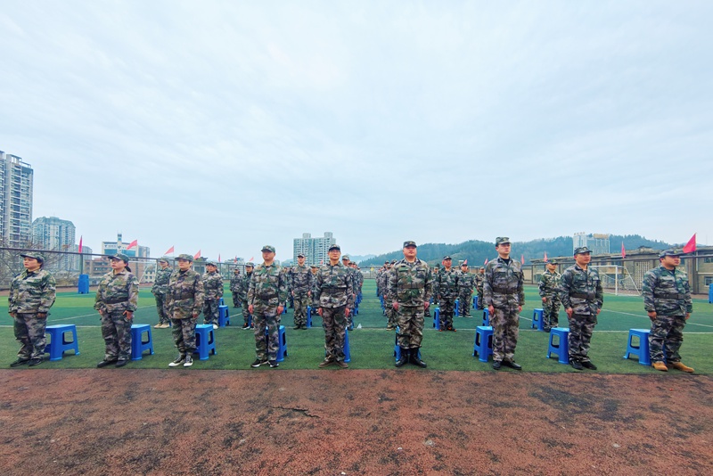 市西街道“三項教育”暨軍事訓練啟動儀式舉行 啟動儀式。劉蘇黔攝