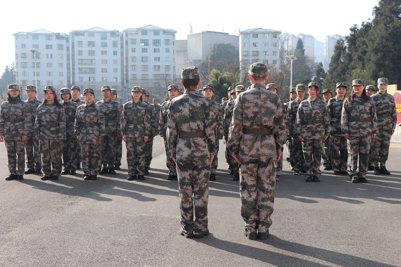 洪山街道2025年“三項教育”專項行動開訓 活動現場。王月攝