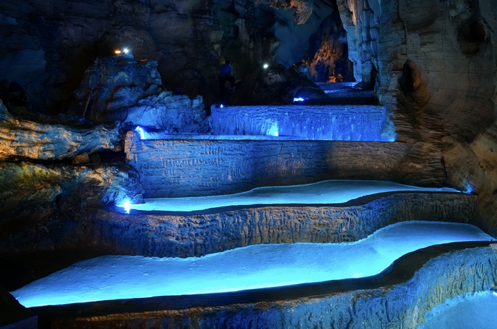 車田村溶洞資源。