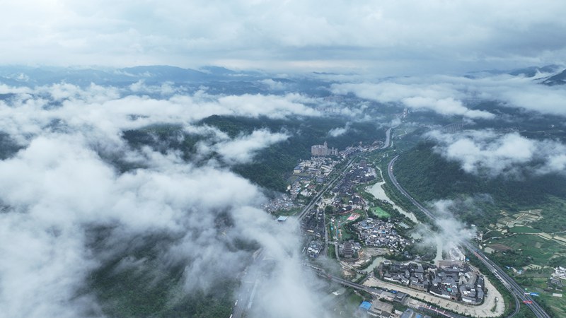 云?！鞍碌摹本皡^景點。