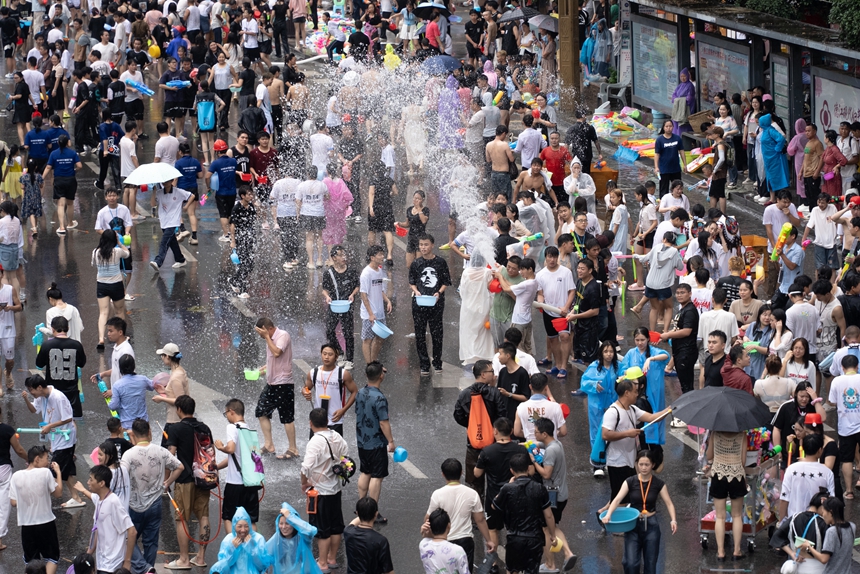 2025德江“水龍節”活動現場。熊麗娟攝