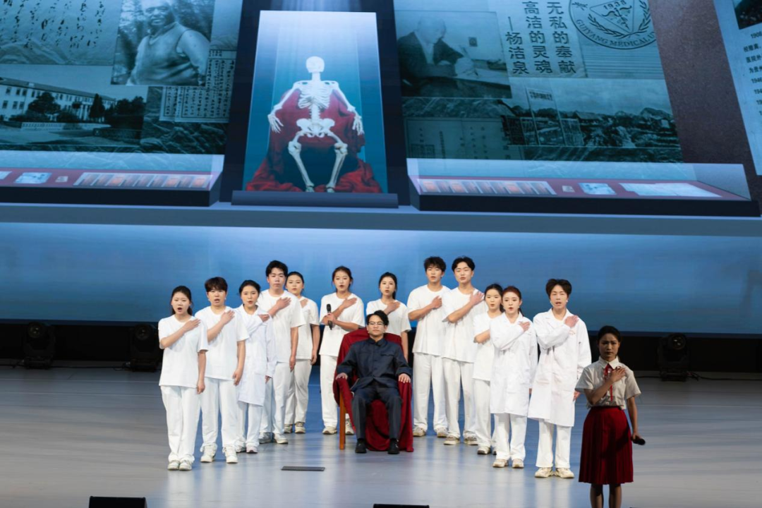 原創話劇《生命的溫度》。