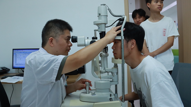 體檢現場。