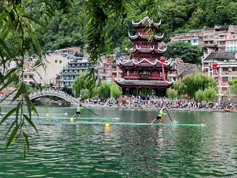 獨竹漂比賽。江春健攝