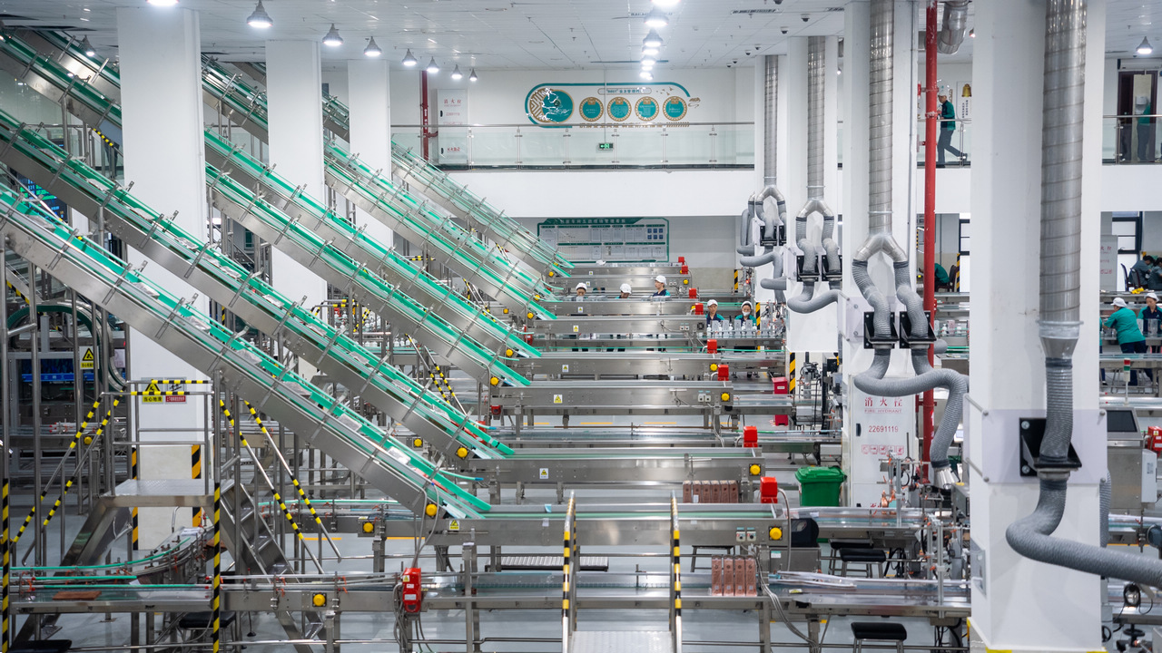 行進中國｜老廠里的數字“新”曲